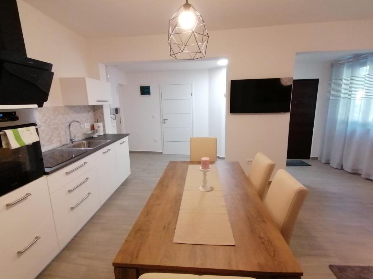 Apartments Pepe Novigrad  Exterior photo